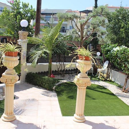 Ivoton Home Paphos Extérieur photo