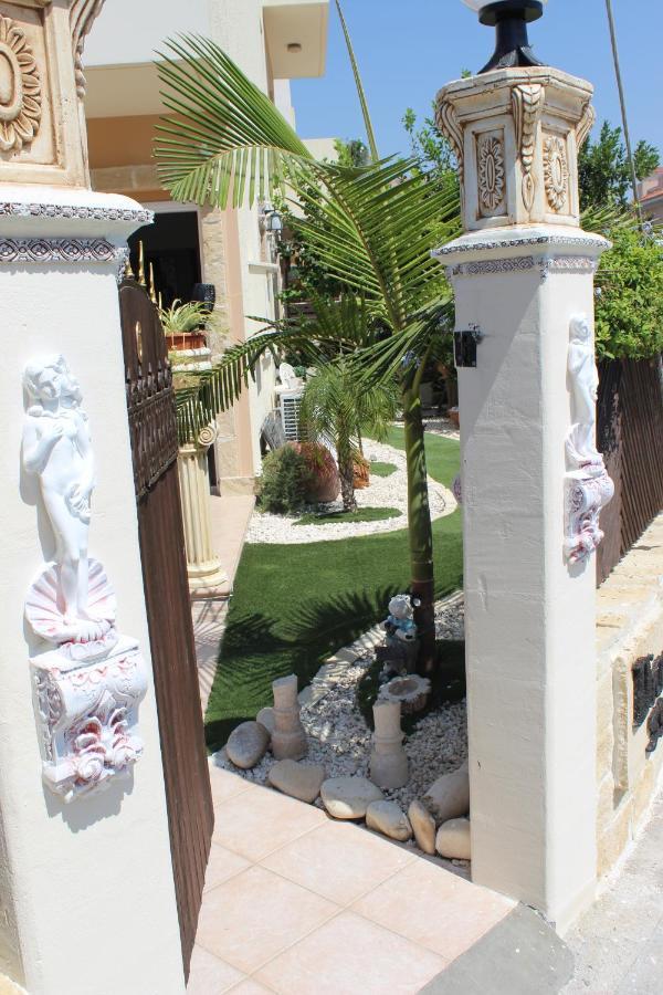 Ivoton Home Paphos Extérieur photo